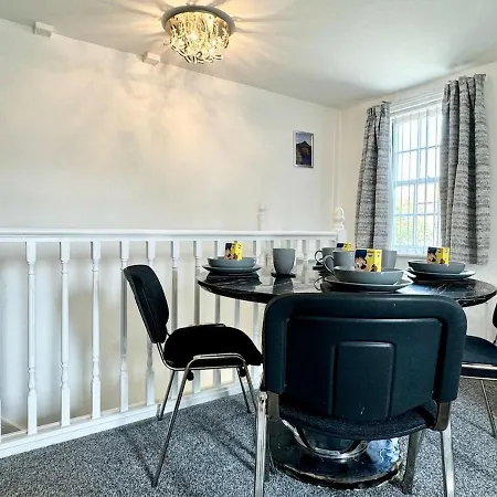 Townside Hideaway